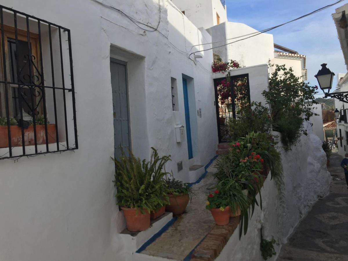 El Corralon Guest House Frigiliana Ngoại thất bức ảnh